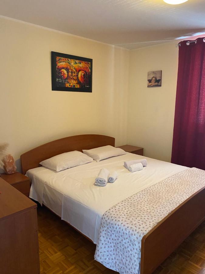 Lovely Apartment With Fabulous View Копер Екстериор снимка