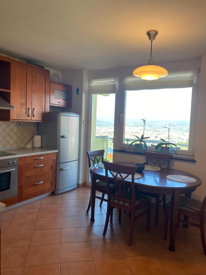Lovely Apartment With Fabulous View Копер Екстериор снимка